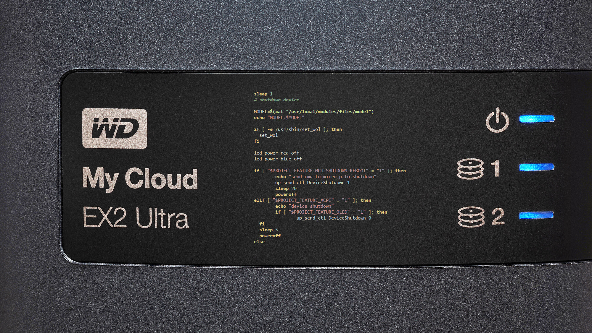 WD My Cloud EX2 Ultra Detailaufnahme Frontansicht und Ausschnitt des Skripts shutdwn.sh